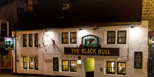 Black Bull, Otley: Pub exterior at night