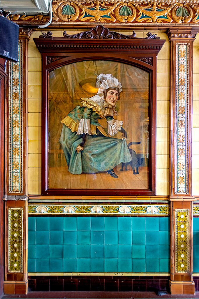 Punch, Fleet Street: Painting of Mrs Punch on tiled wall