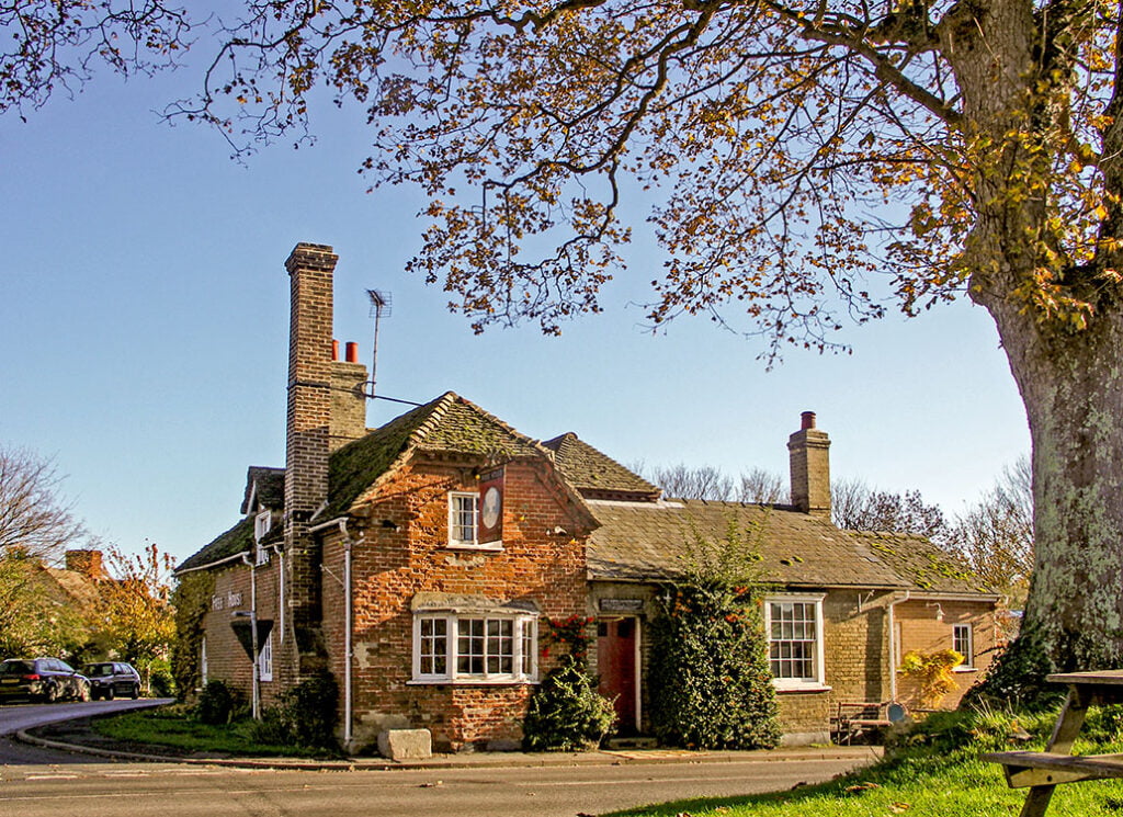 Queens Head, Newton: Pub exterior