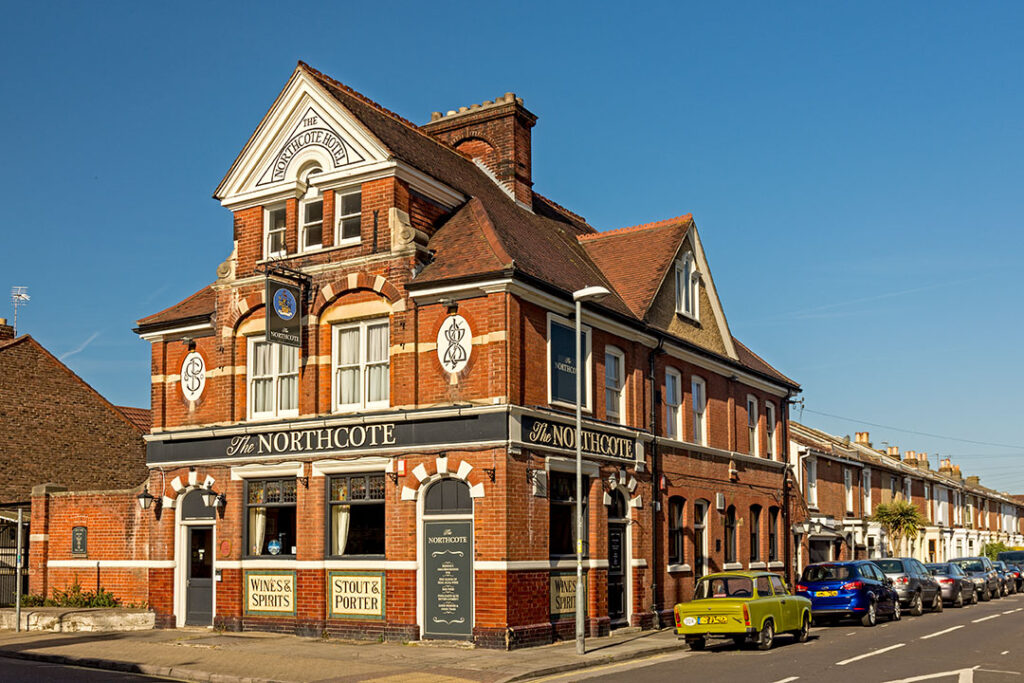 Northcote, Southsea: Full pub exterior