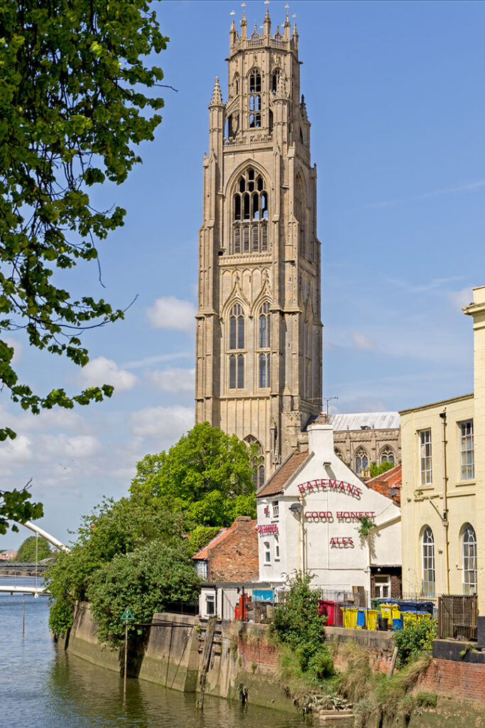 Britannia, Boston: Pub with church tower behind