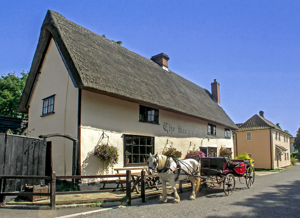 Kings Head, Laxfield: Pub with horse & carriage