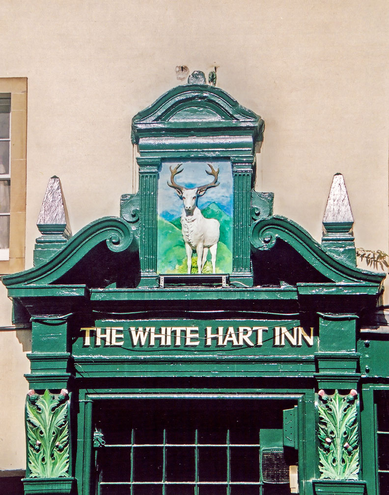 White Hart, Edinburgh: Doorway and inn sign