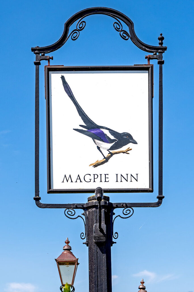 Magpie, Carlisle: Inn sign