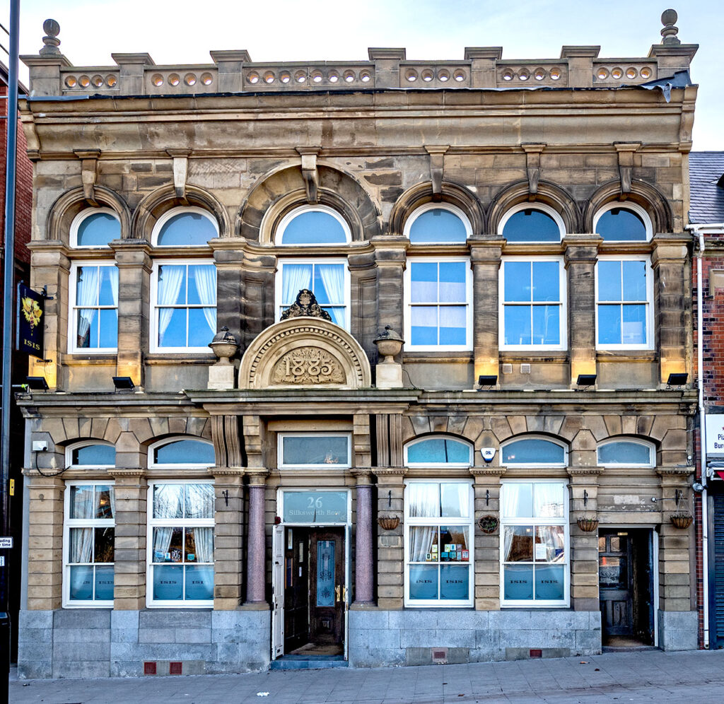 Ship Isis, Sunderland: Exterior