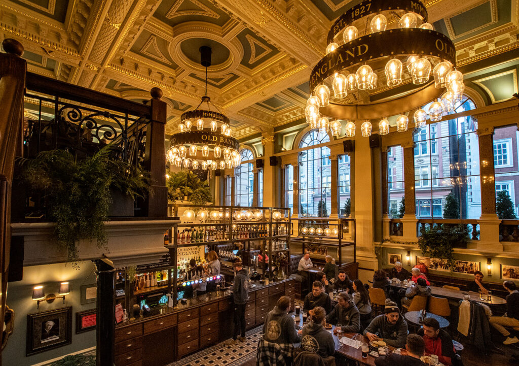 Old Bank of England, Fleet Street: Interior from upper level