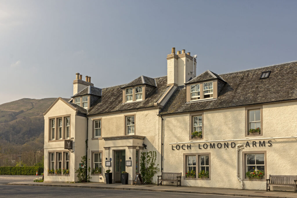 Loch Lomond Arms, Luss: Exterior close-up