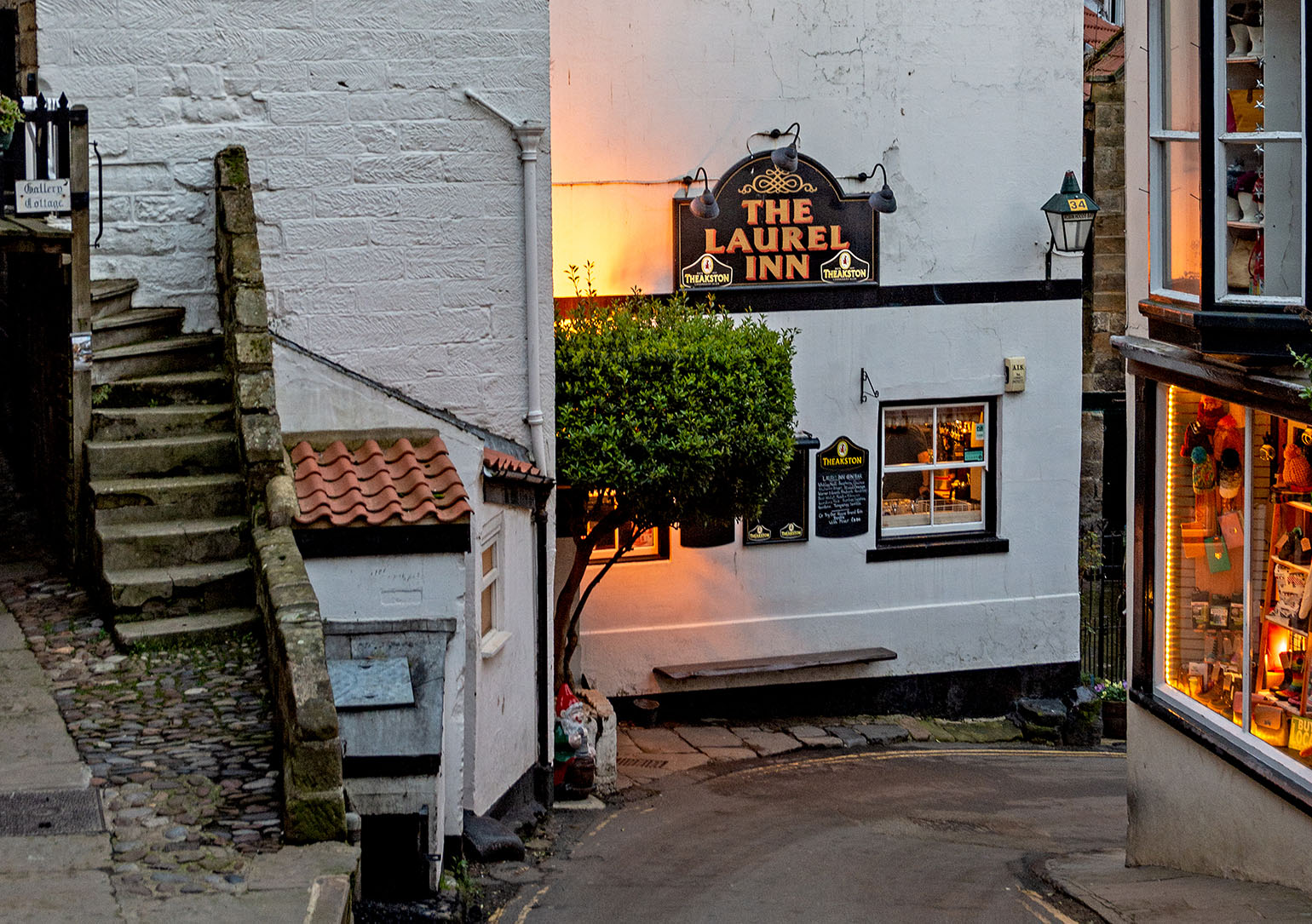 The Laurel Inn Robin Hoods Bay