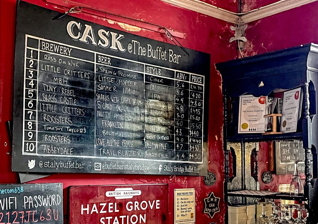 Station Buffet, Stalybridge: Blackboard beer menu showing 9 beers and 1 cider.