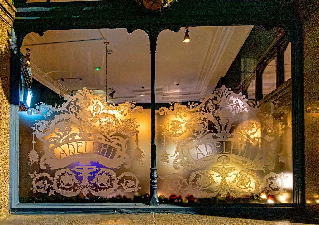Adelphi, Leeds: Etched & cut glass 'Adelphi' windows (photo 4)