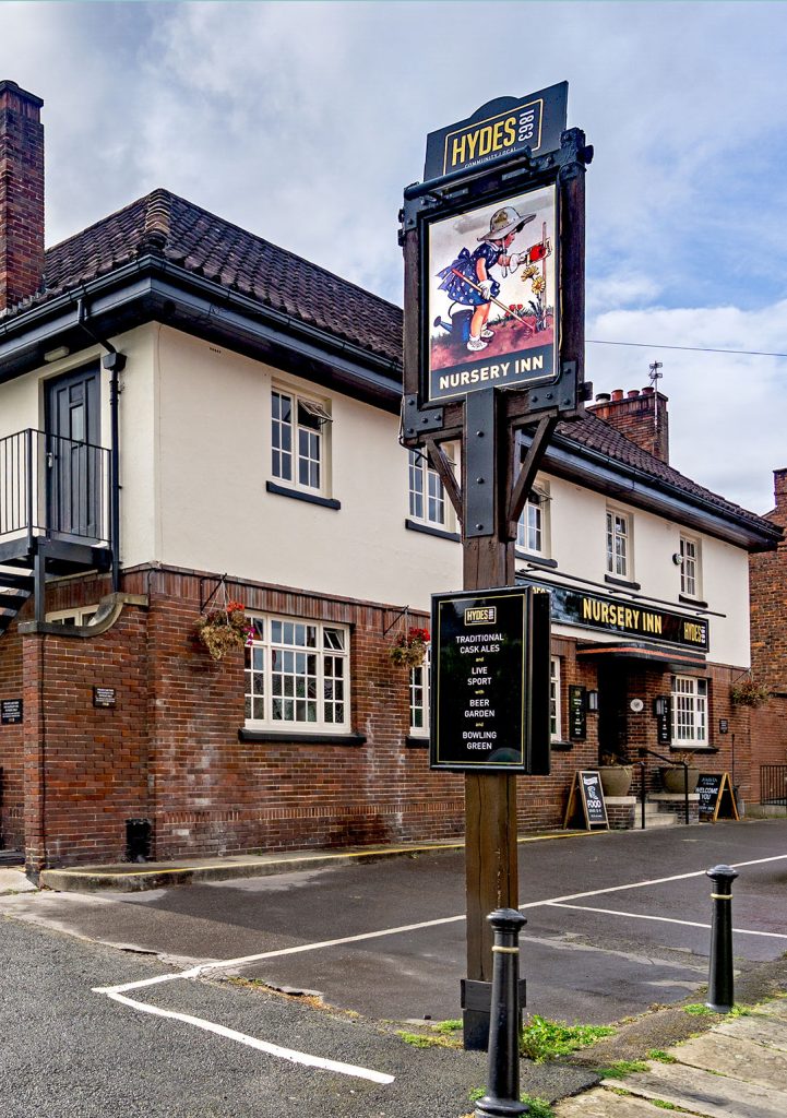 Nursery Inn, Stockport: Exterior with inn sign